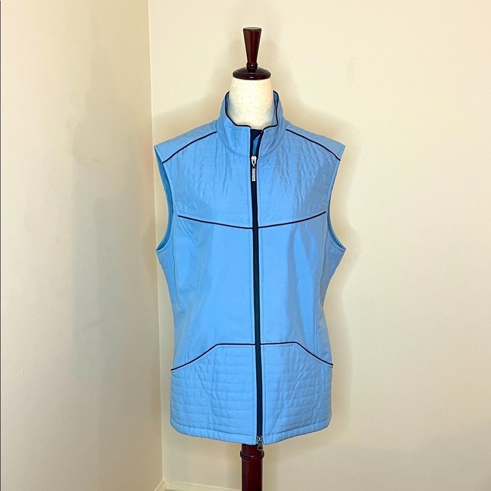 Cutter & Buck Women’s Outdoor Vest – Light Blue/Navy Trim -  XL – Lightweight